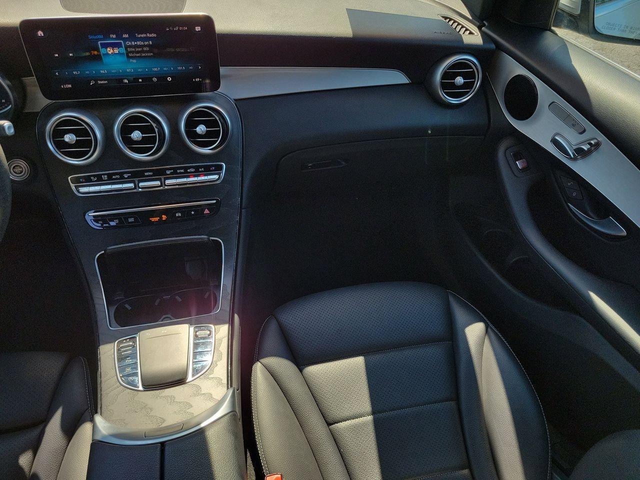 Mercedes-Benz Glc 300 - Thumbnail 16