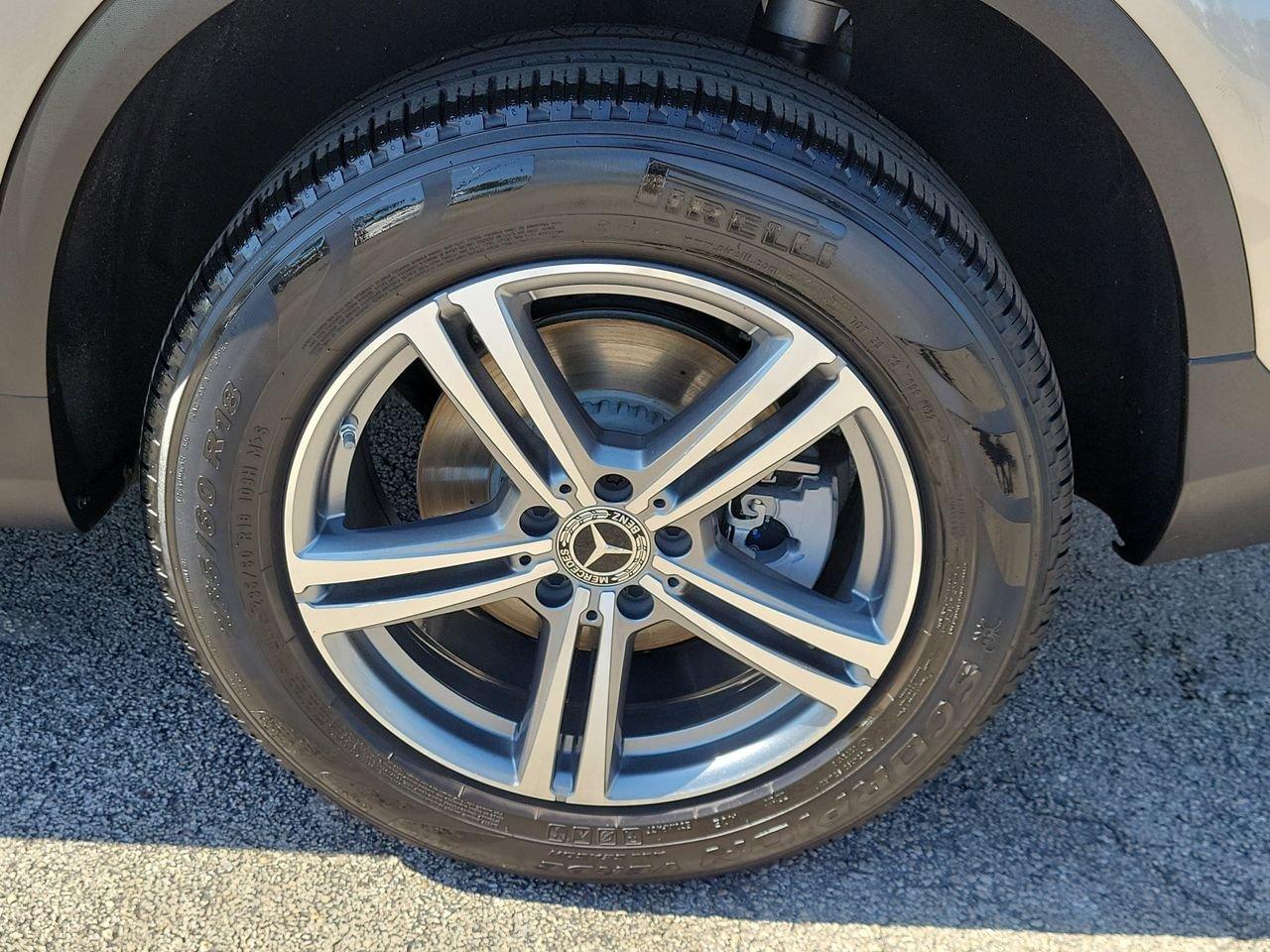 Mercedes-Benz Glc 300 - Thumbnail 11