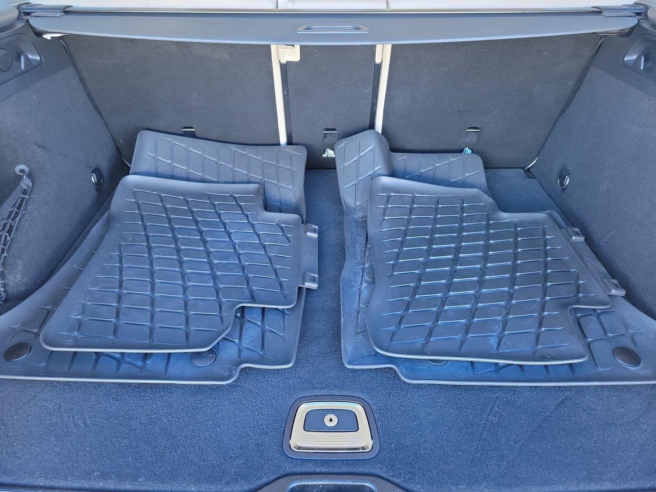 Mercedes-Benz Glc 300 - Thumbnail 9