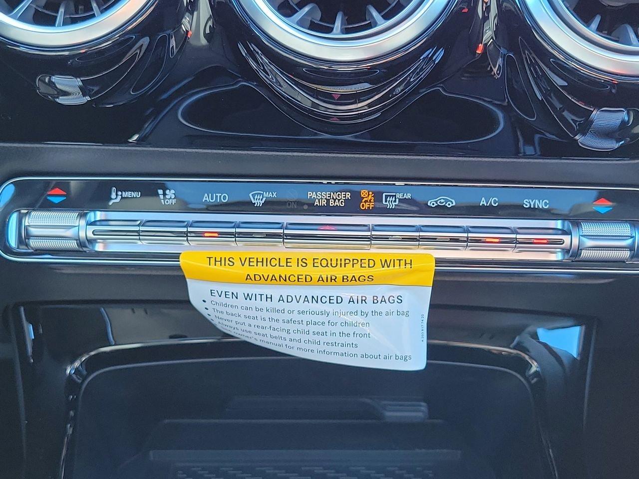 Mercedes-Benz Cla 250 - Thumbnail 18