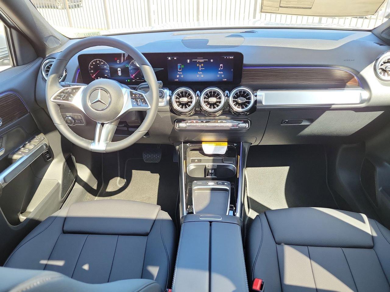 Mercedes-Benz Glb 250 - Thumbnail 13