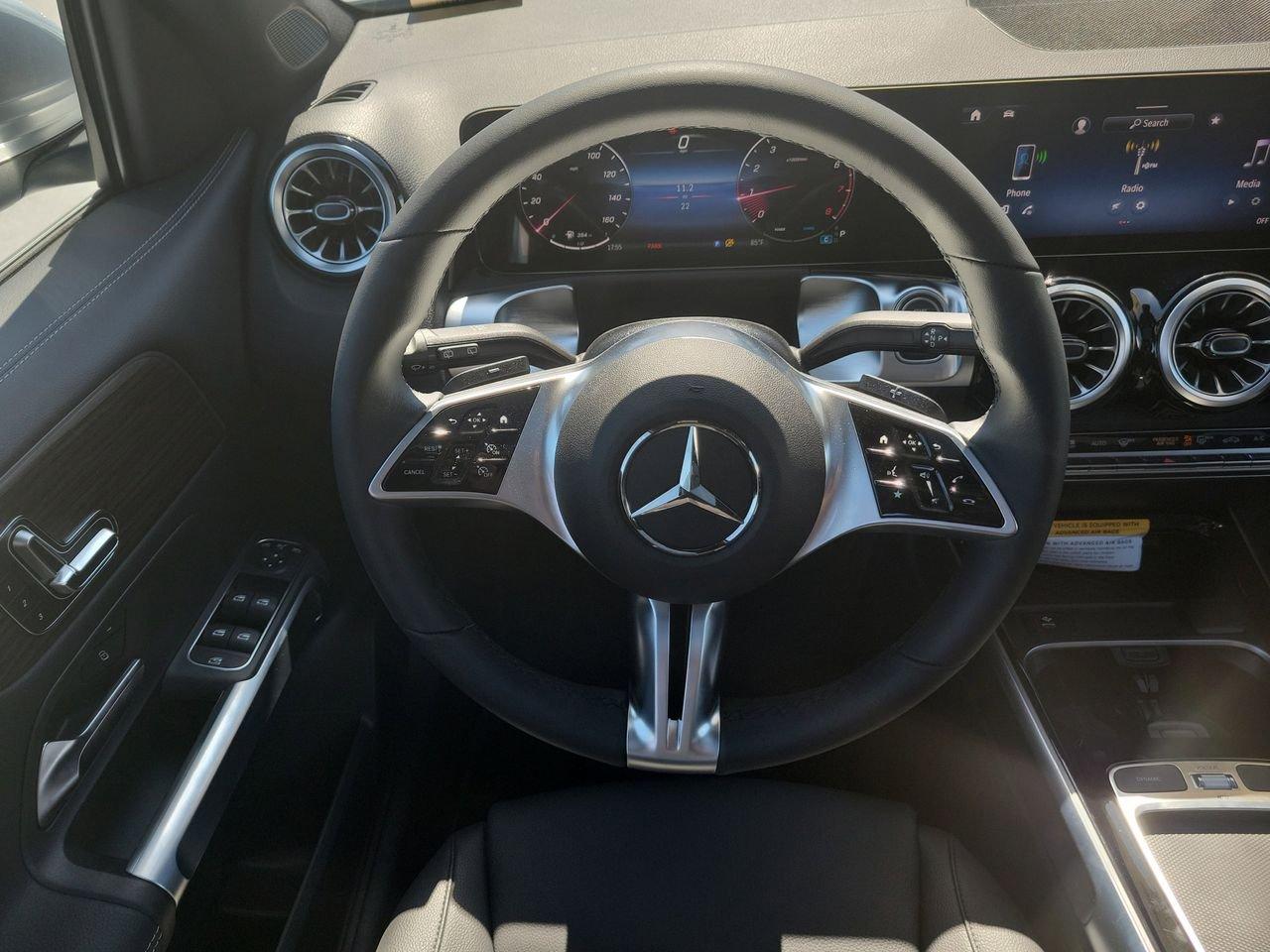 Mercedes-Benz Glb 250 - Thumbnail 15