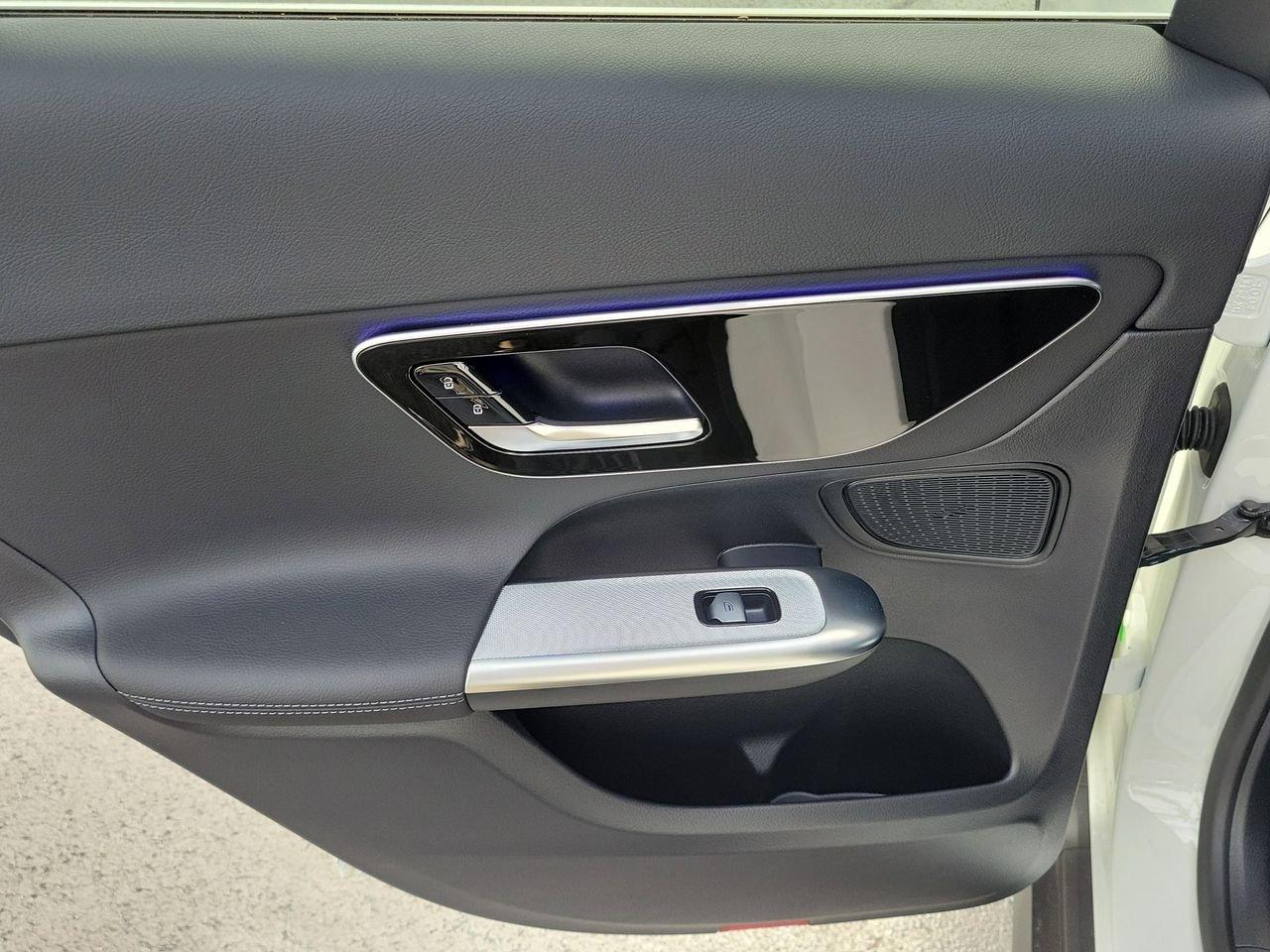 Mercedes-Benz Glc 300 - Thumbnail 12