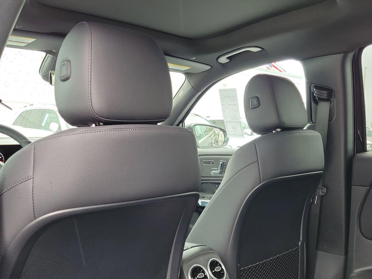 Mercedes-Benz Glb 250 - Thumbnail 13