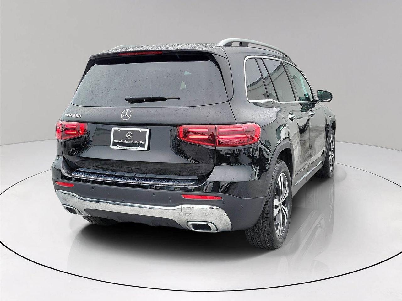 Mercedes-Benz Glb 250 - Thumbnail 7