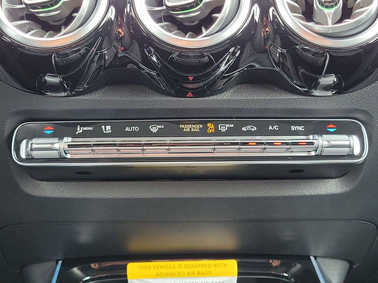 Mercedes-Benz Glb 250 - Thumbnail 20