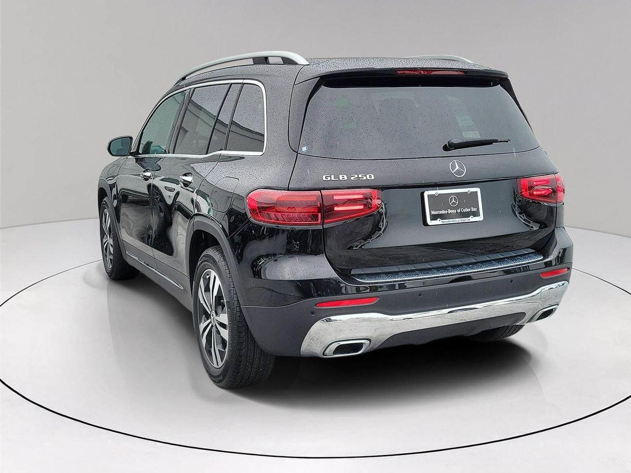 Mercedes-Benz Glb 250 - Thumbnail 5