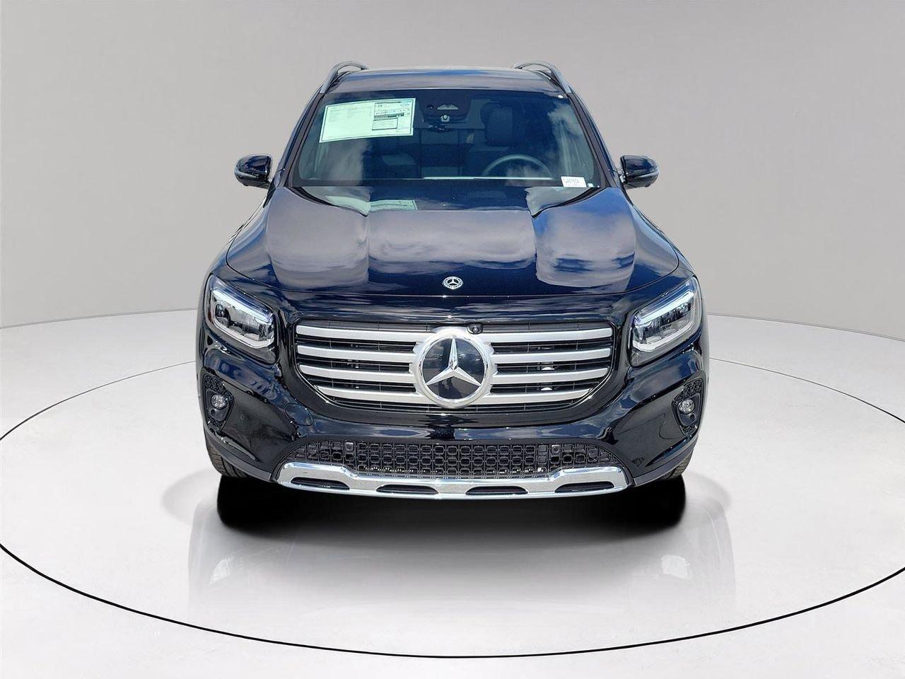 Mercedes-Benz Glb 250 - Thumbnail 3