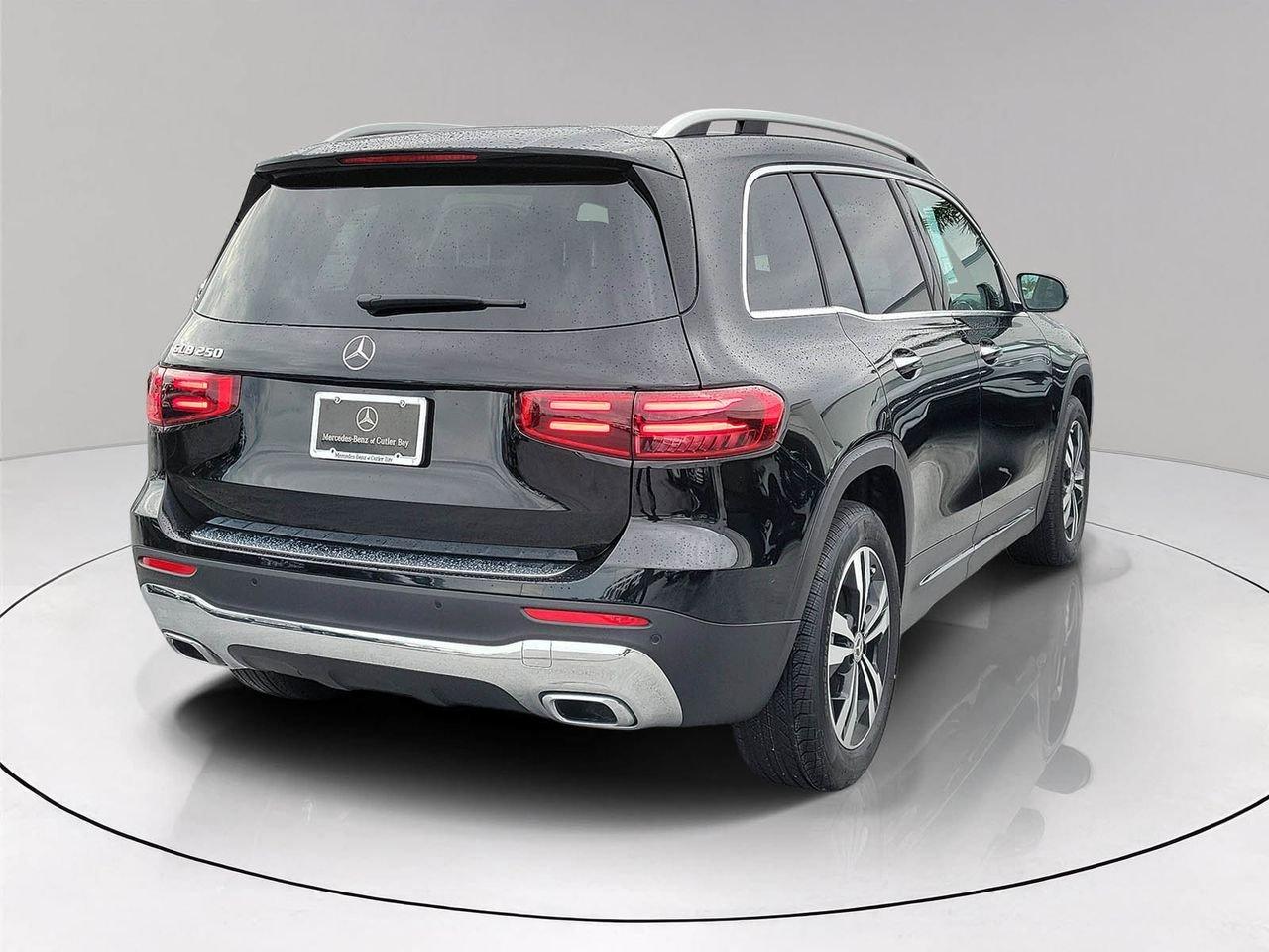 Mercedes-Benz Glb 250 - Thumbnail 7