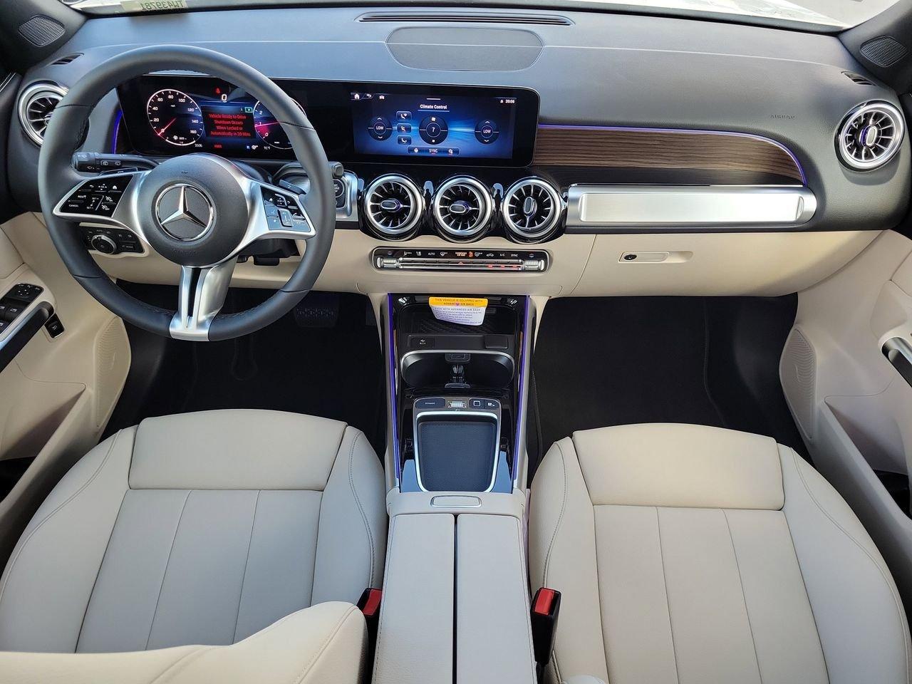 Mercedes-Benz Glb 250 - Thumbnail 15