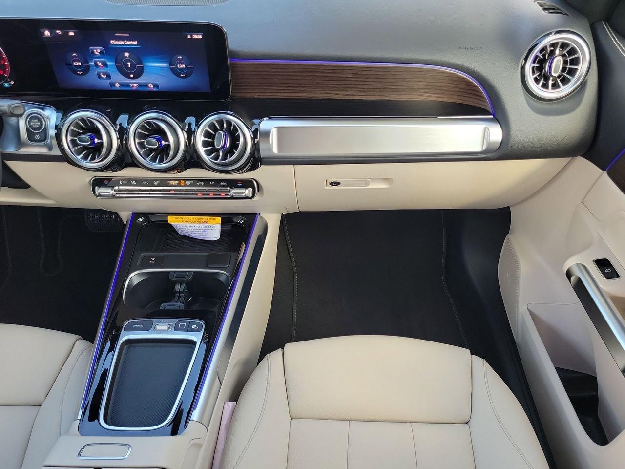 Mercedes-Benz Glb 250 - Thumbnail 17