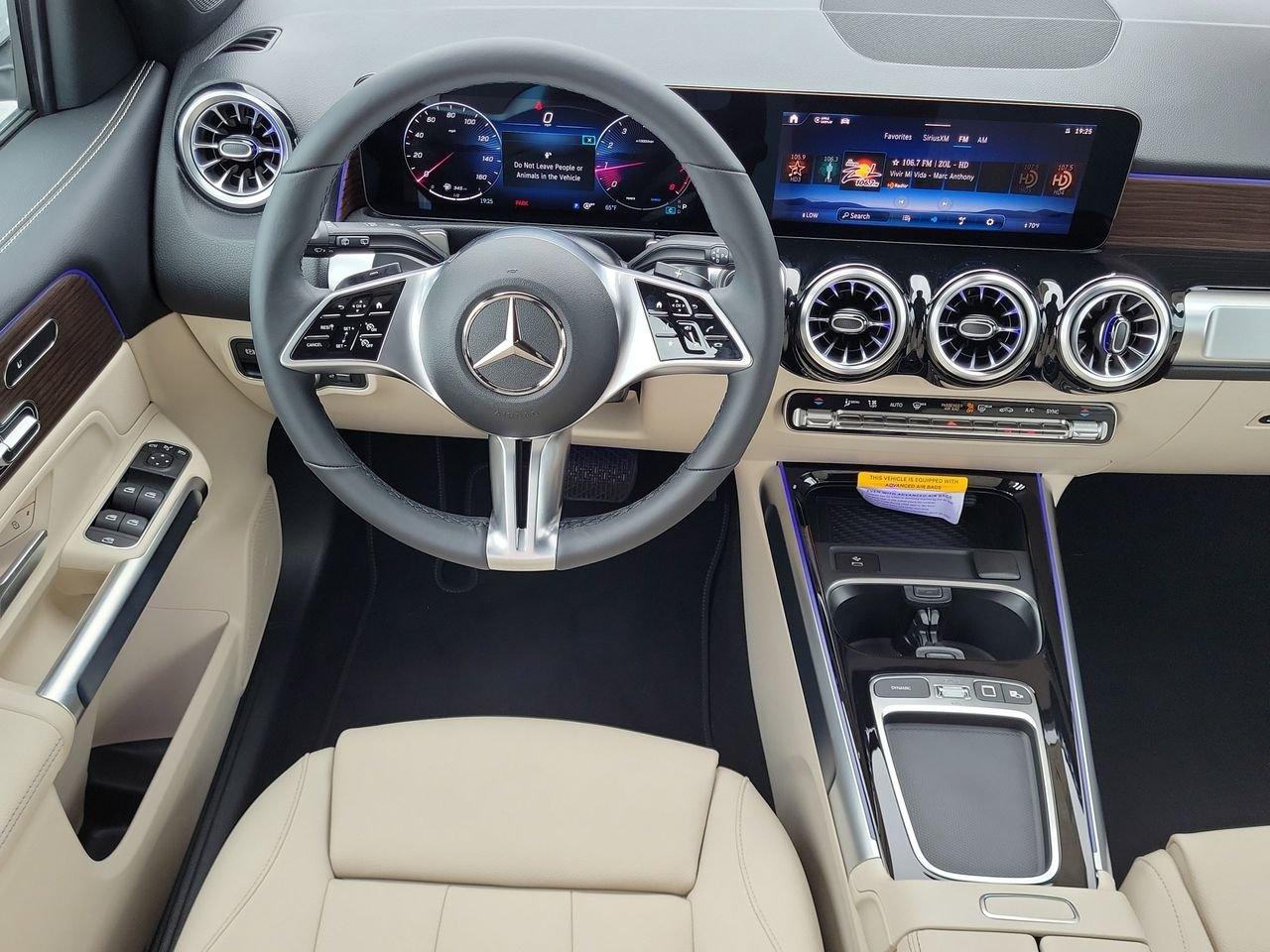 Mercedes-Benz Glb 250 - Thumbnail 16