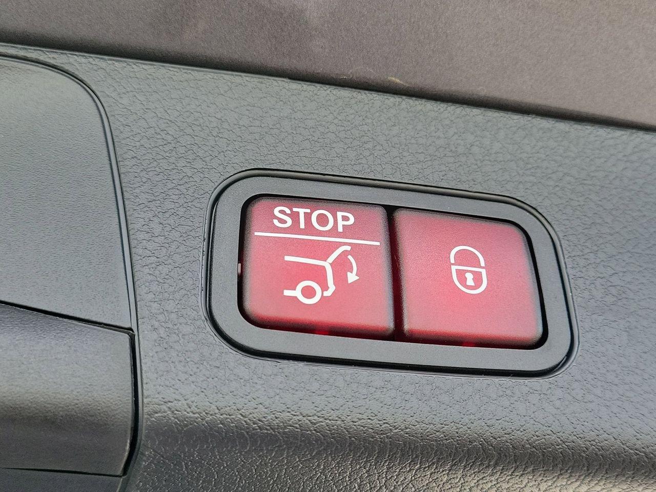 Mercedes-Benz Glb 250 - Thumbnail 10