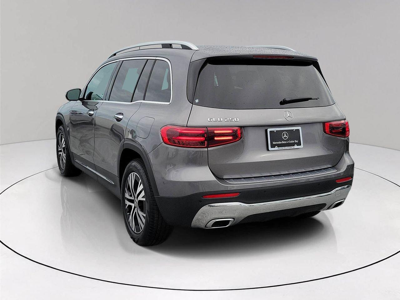 Mercedes-Benz Glb 250 - Thumbnail 5