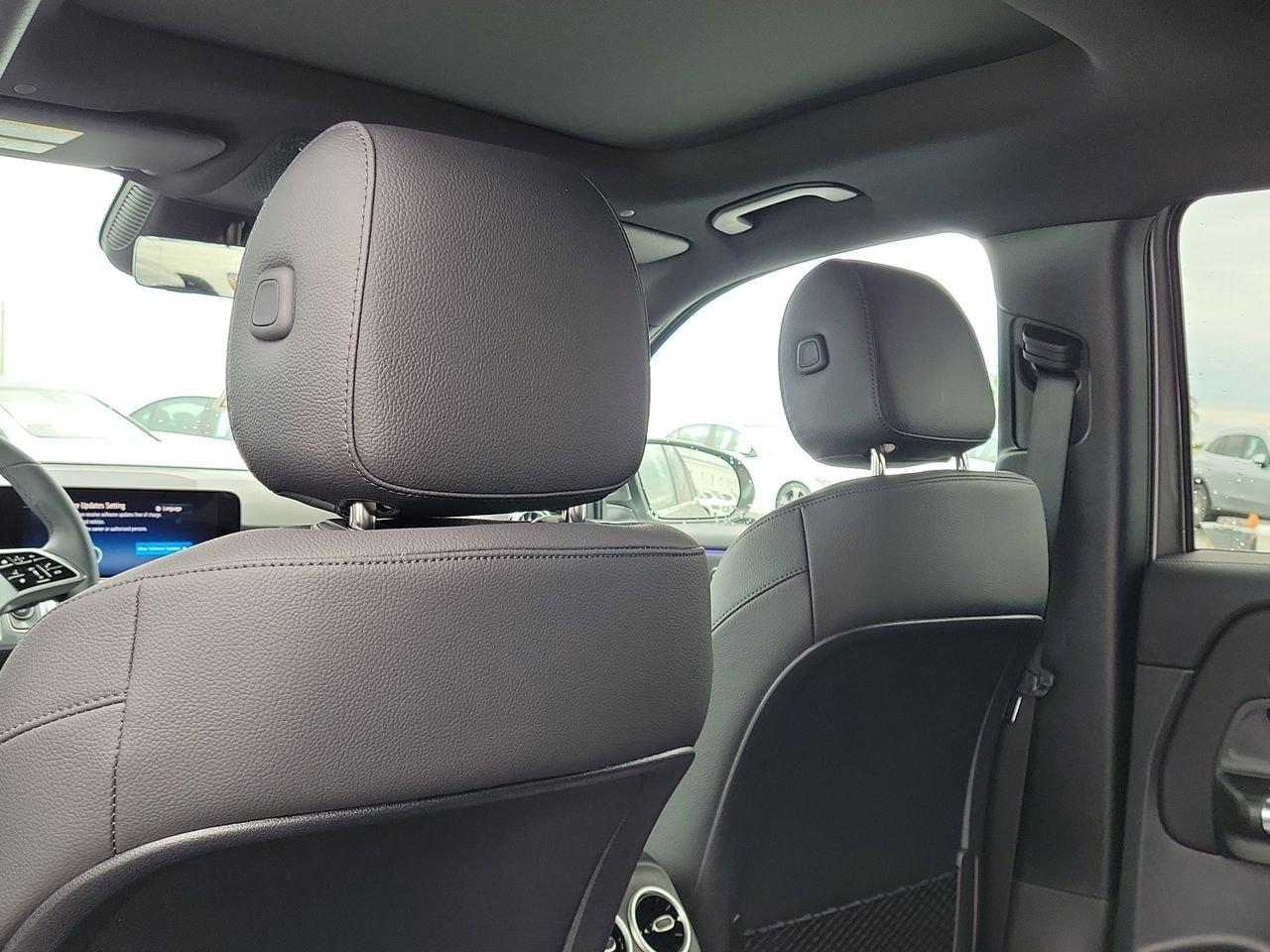 Mercedes-Benz Glb 250 - Thumbnail 13