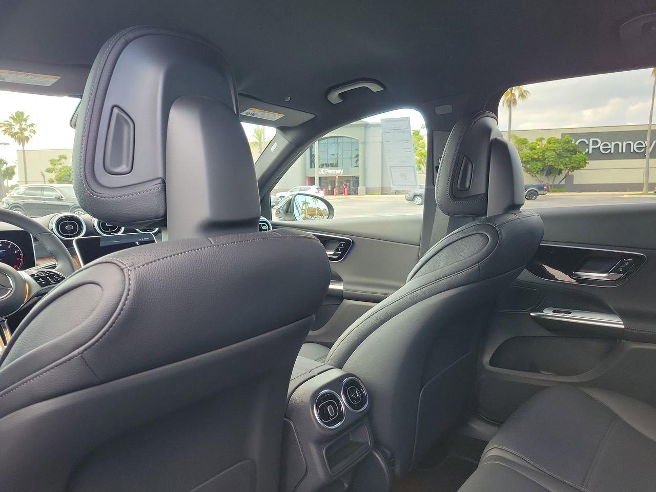 Mercedes-Benz Glc 300 - Thumbnail 13