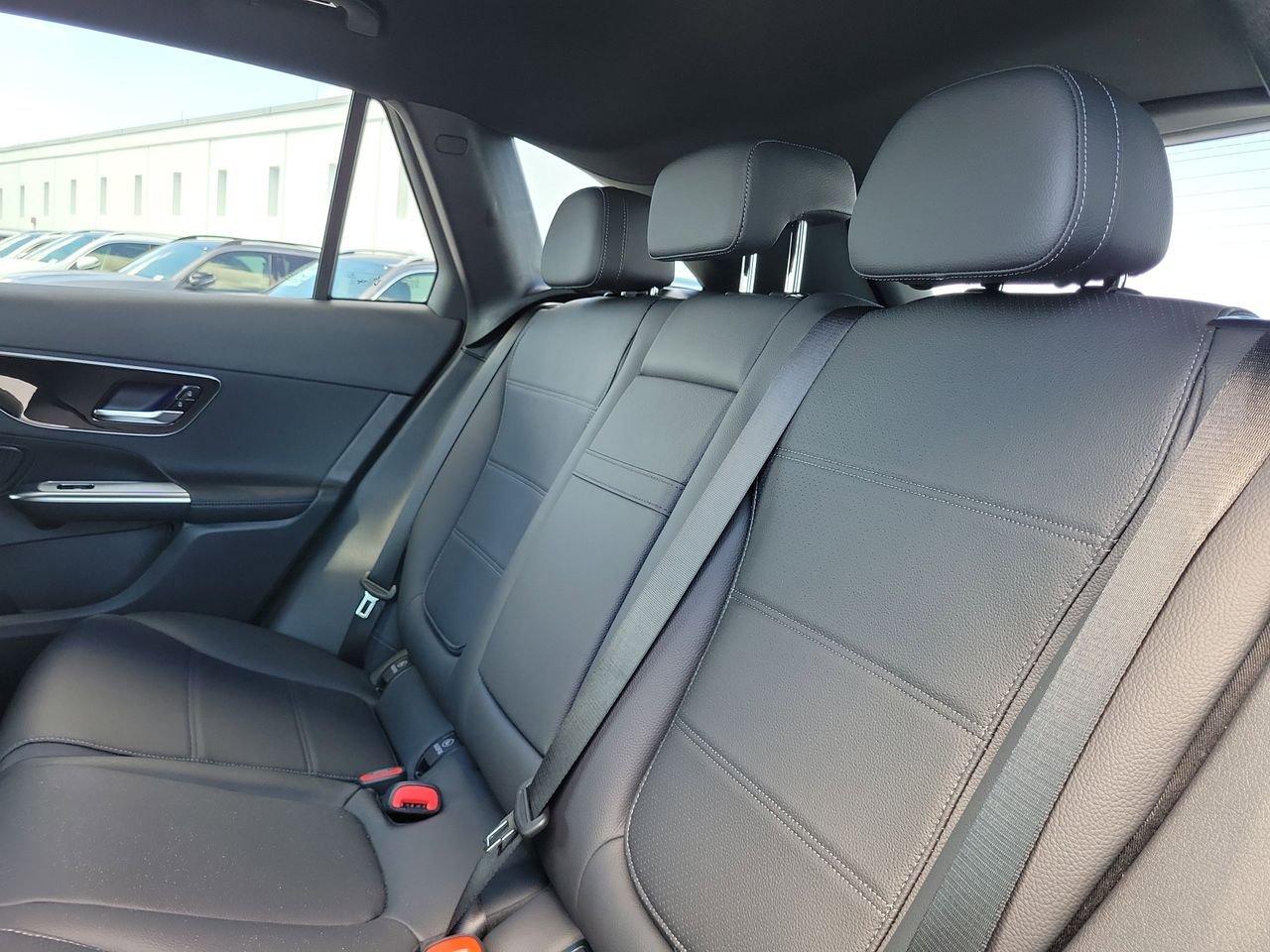 Mercedes-Benz Glc 300 - Thumbnail 12