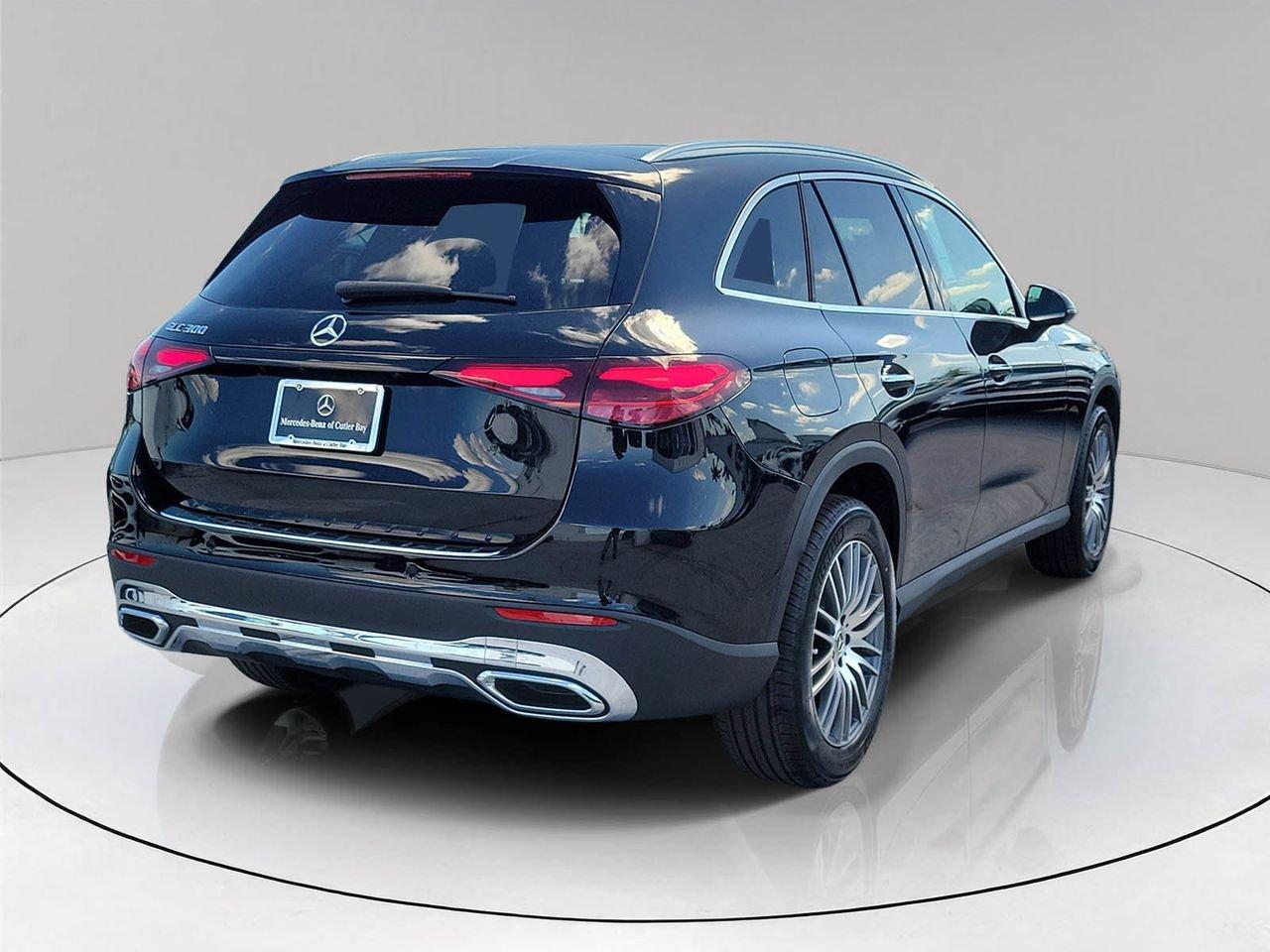 Mercedes-Benz Glc 300 - Thumbnail 7