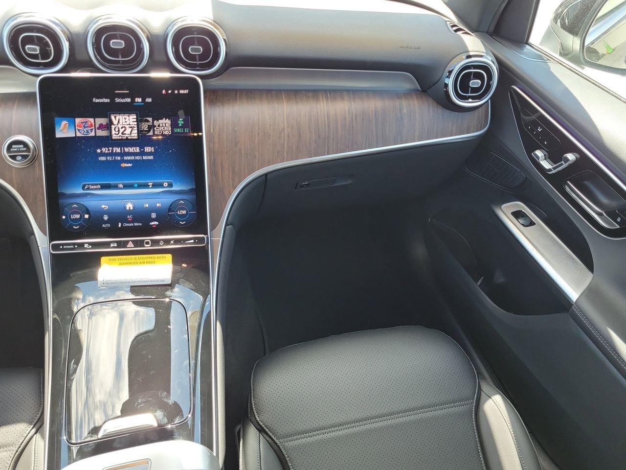 Mercedes-Benz Glc 300 - Thumbnail 15