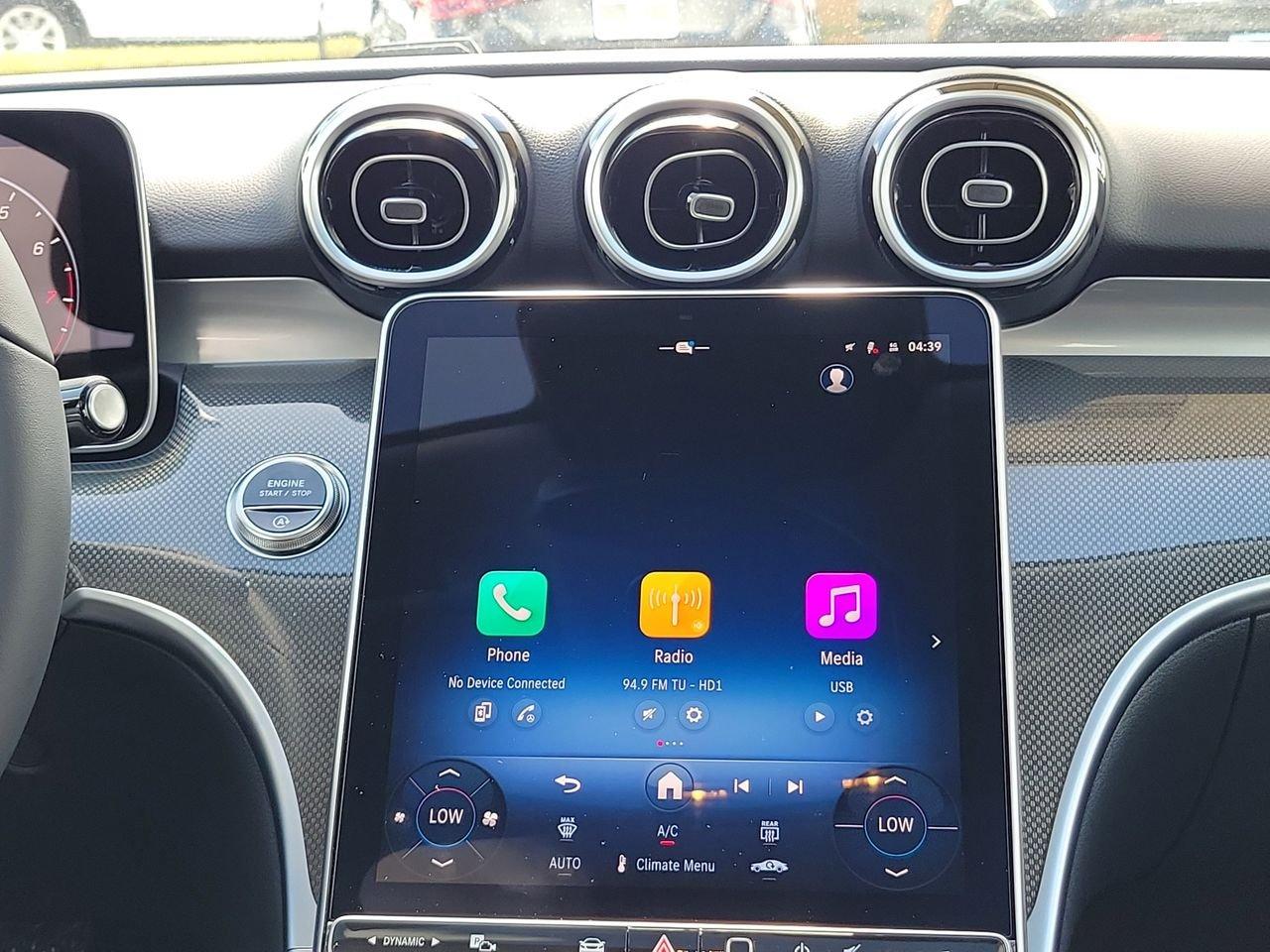 Mercedes-Benz C 300 - Thumbnail 16