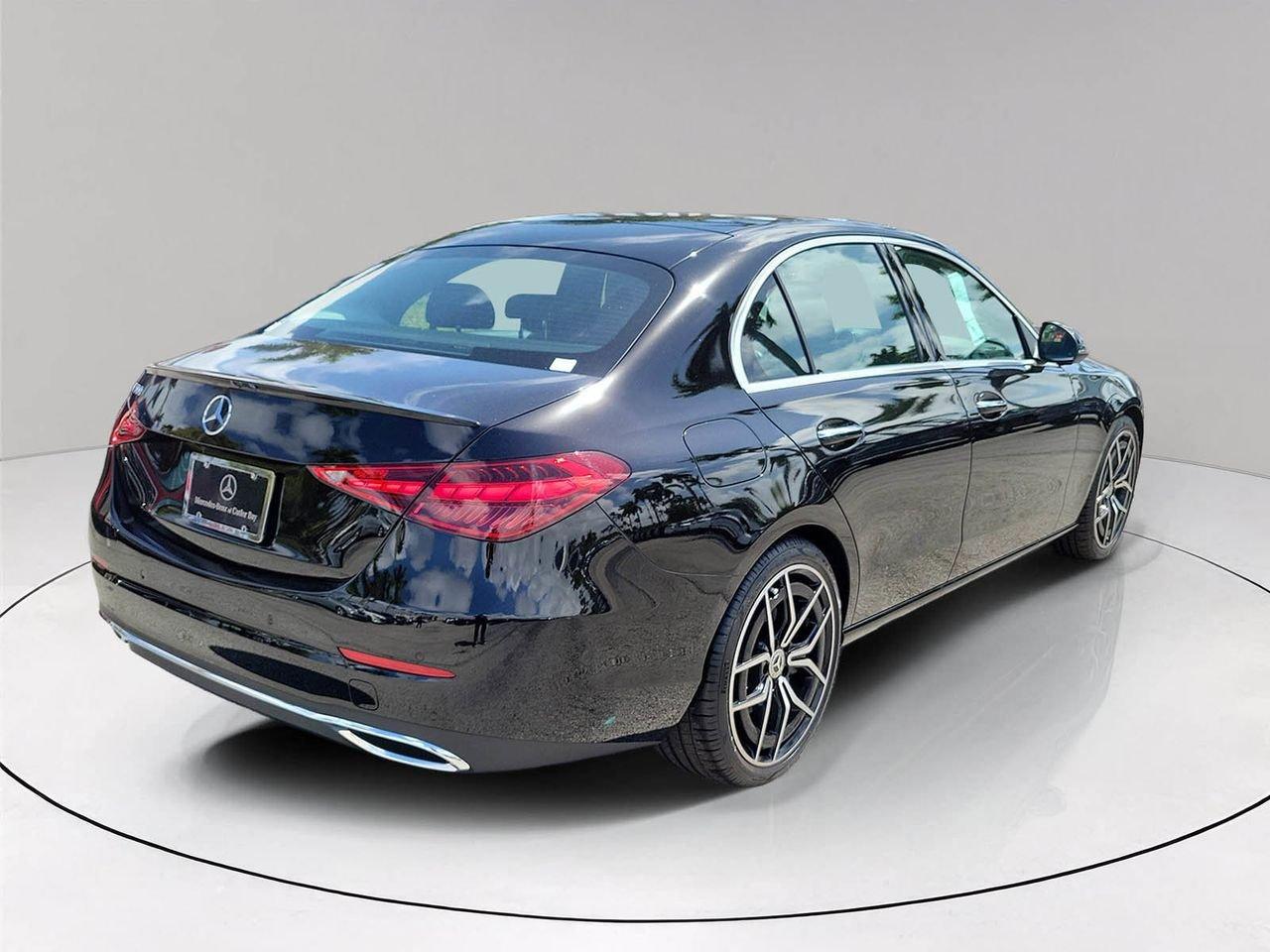 Mercedes-Benz C 300 - Thumbnail 7