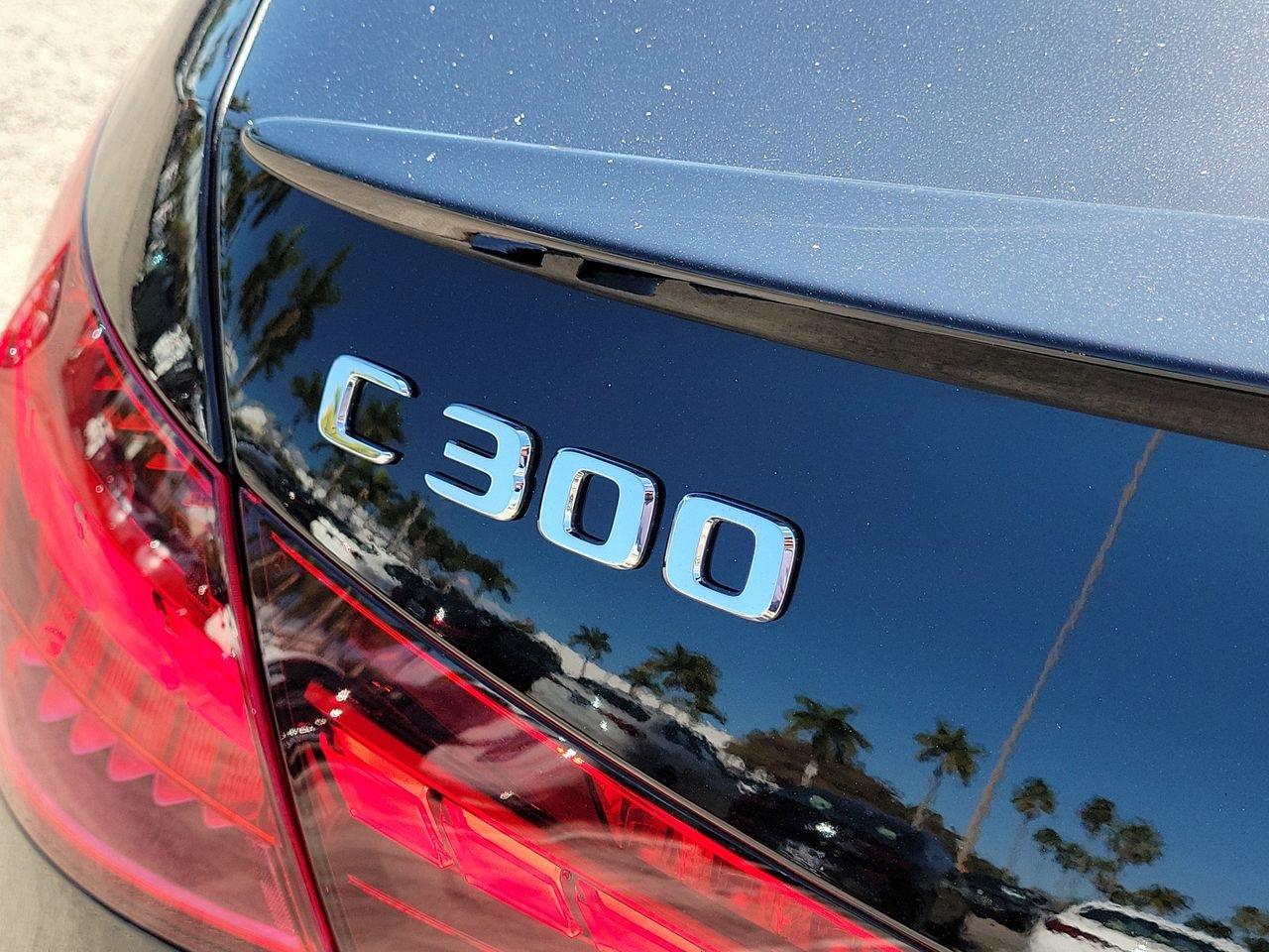 Mercedes-Benz C 300 - Thumbnail 8