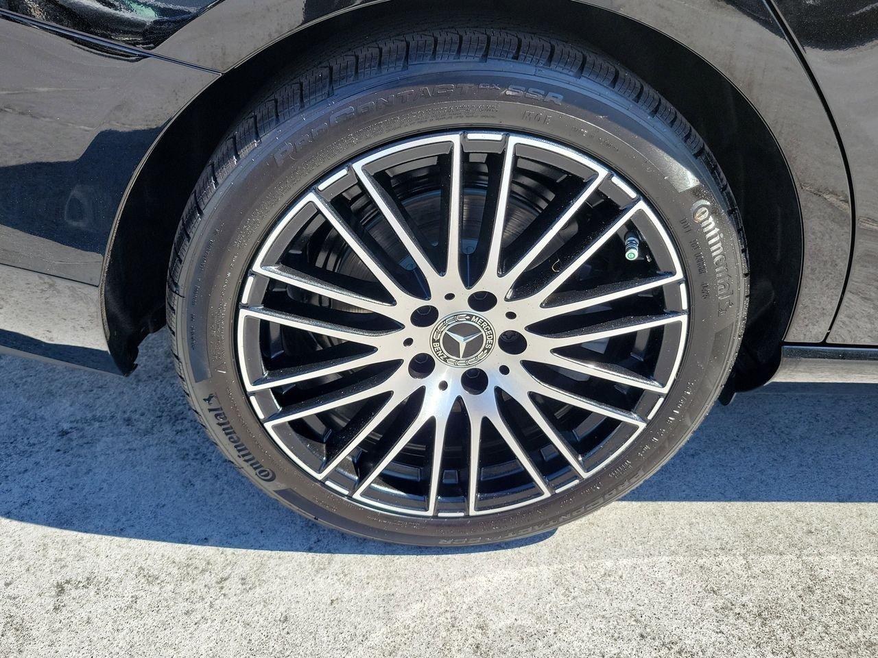 Mercedes-Benz C 300 - Thumbnail 7