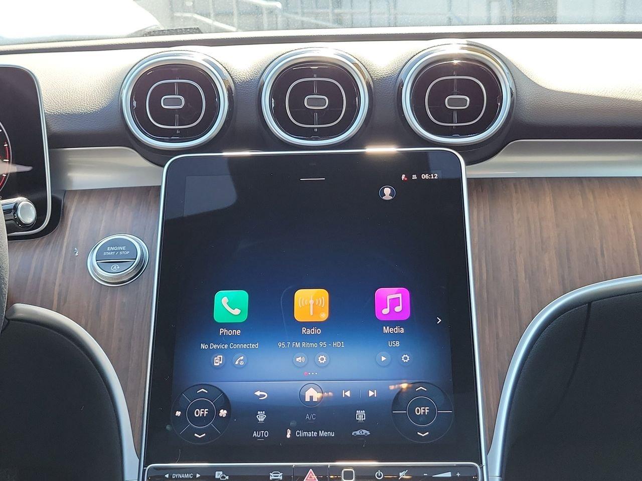 Mercedes-Benz C 300 - Thumbnail 15