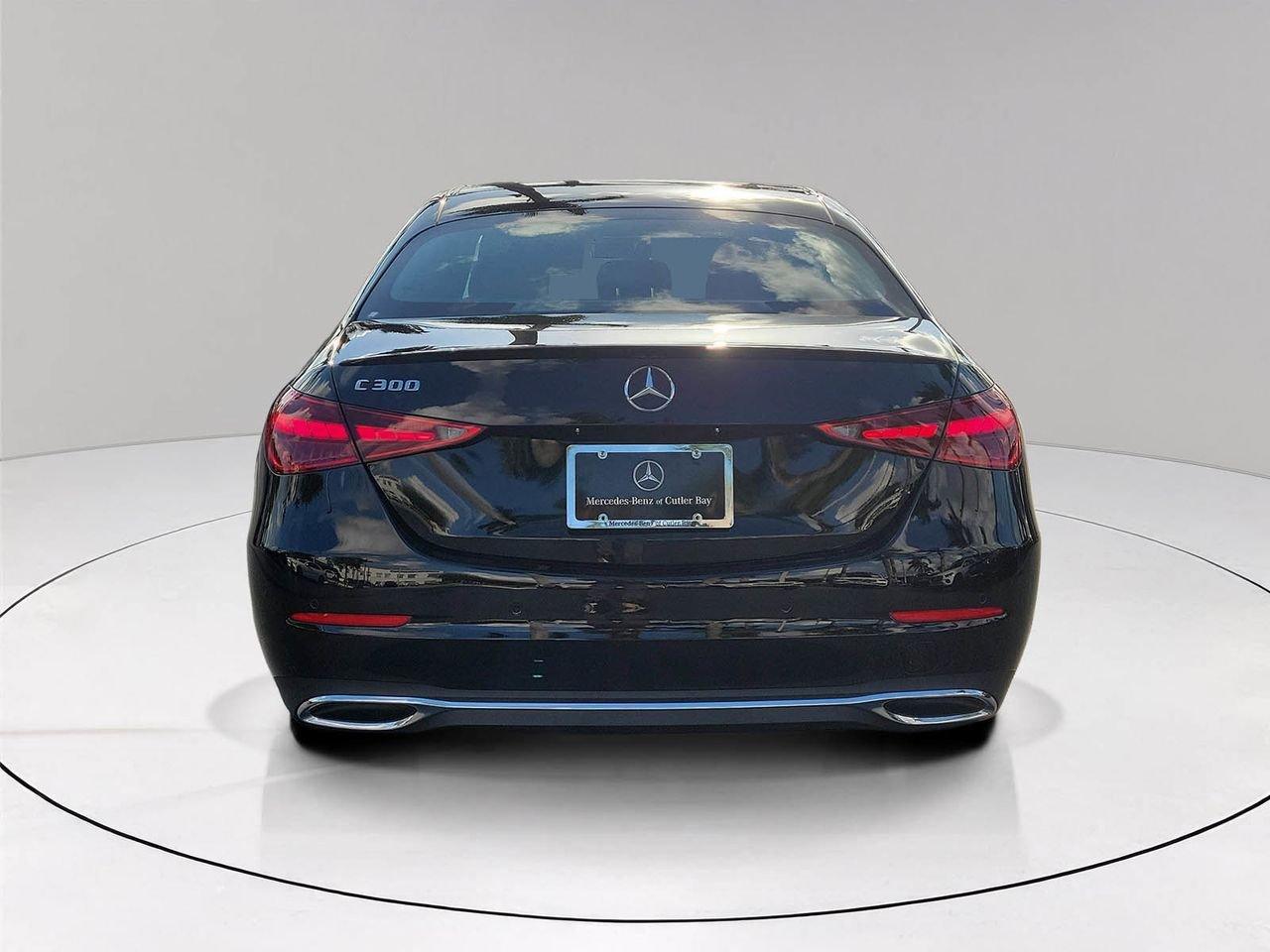 Mercedes-Benz C 300 - Thumbnail 6