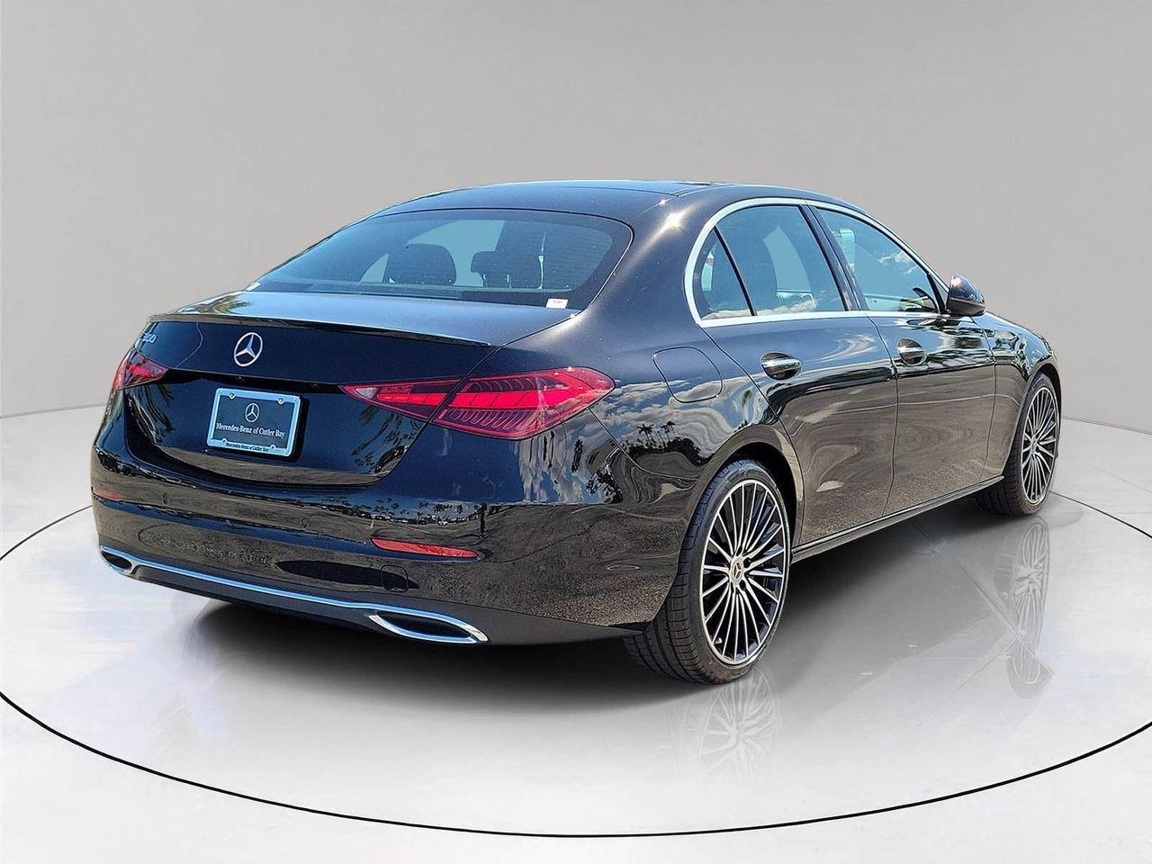 Mercedes-Benz C 300 - Thumbnail 7