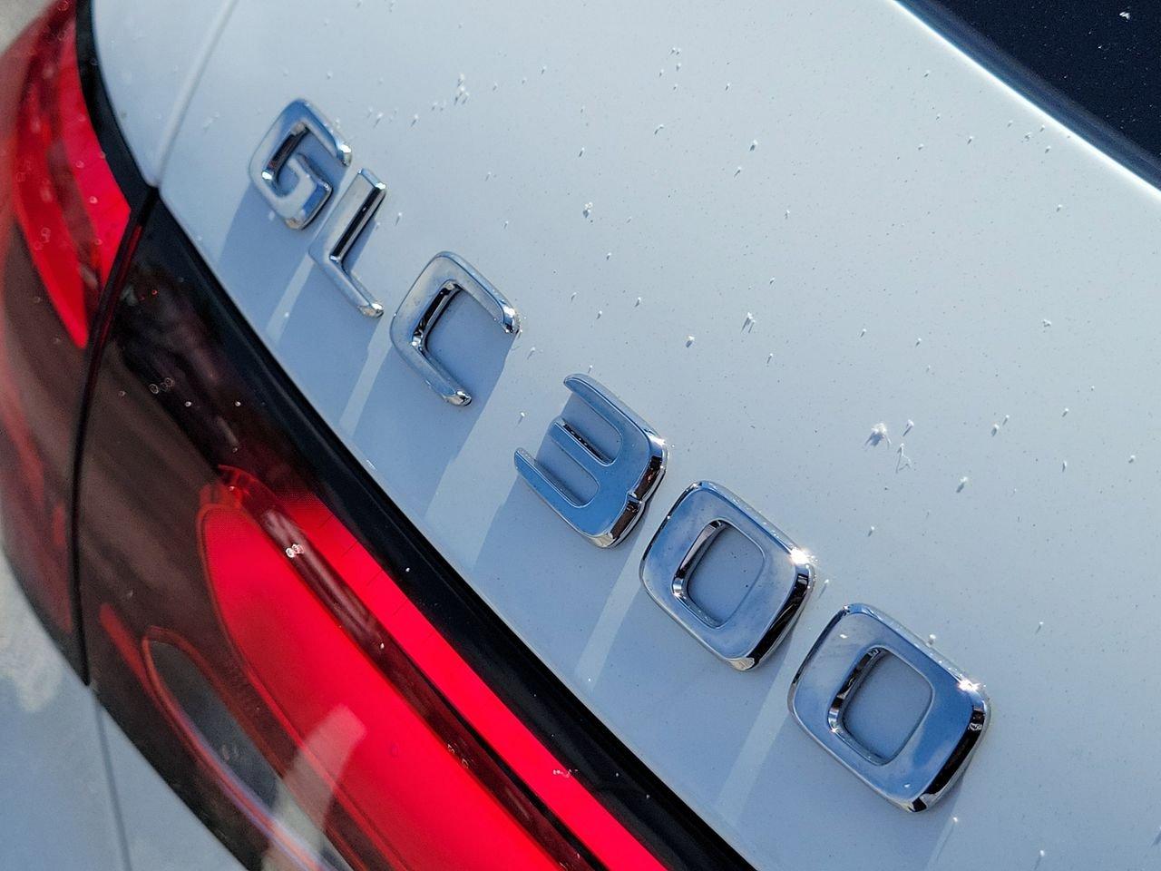 Mercedes-Benz Glc 300 - Thumbnail 9