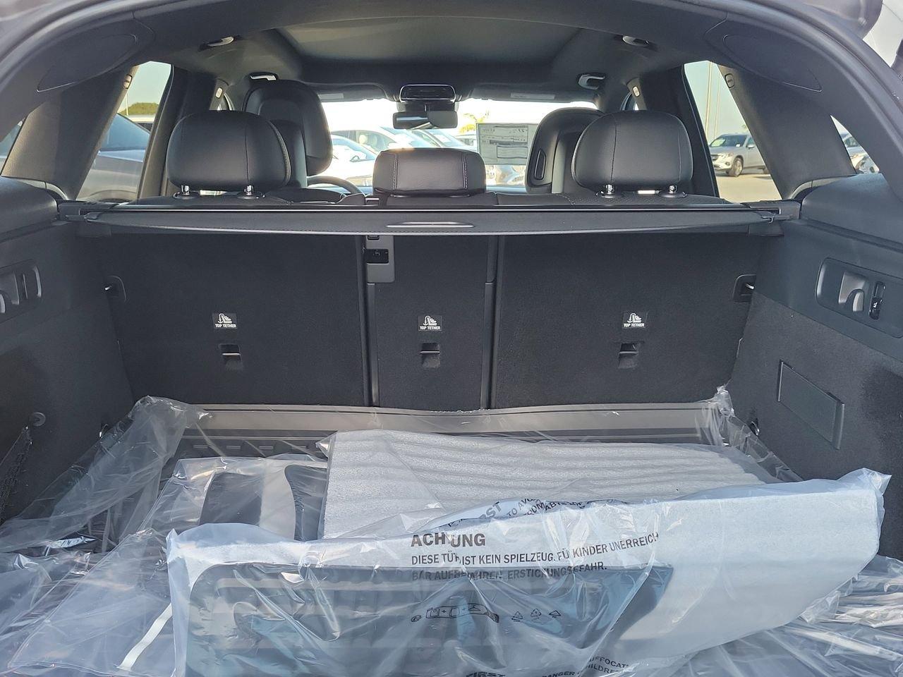 Mercedes-Benz Glc 300 - Thumbnail 9