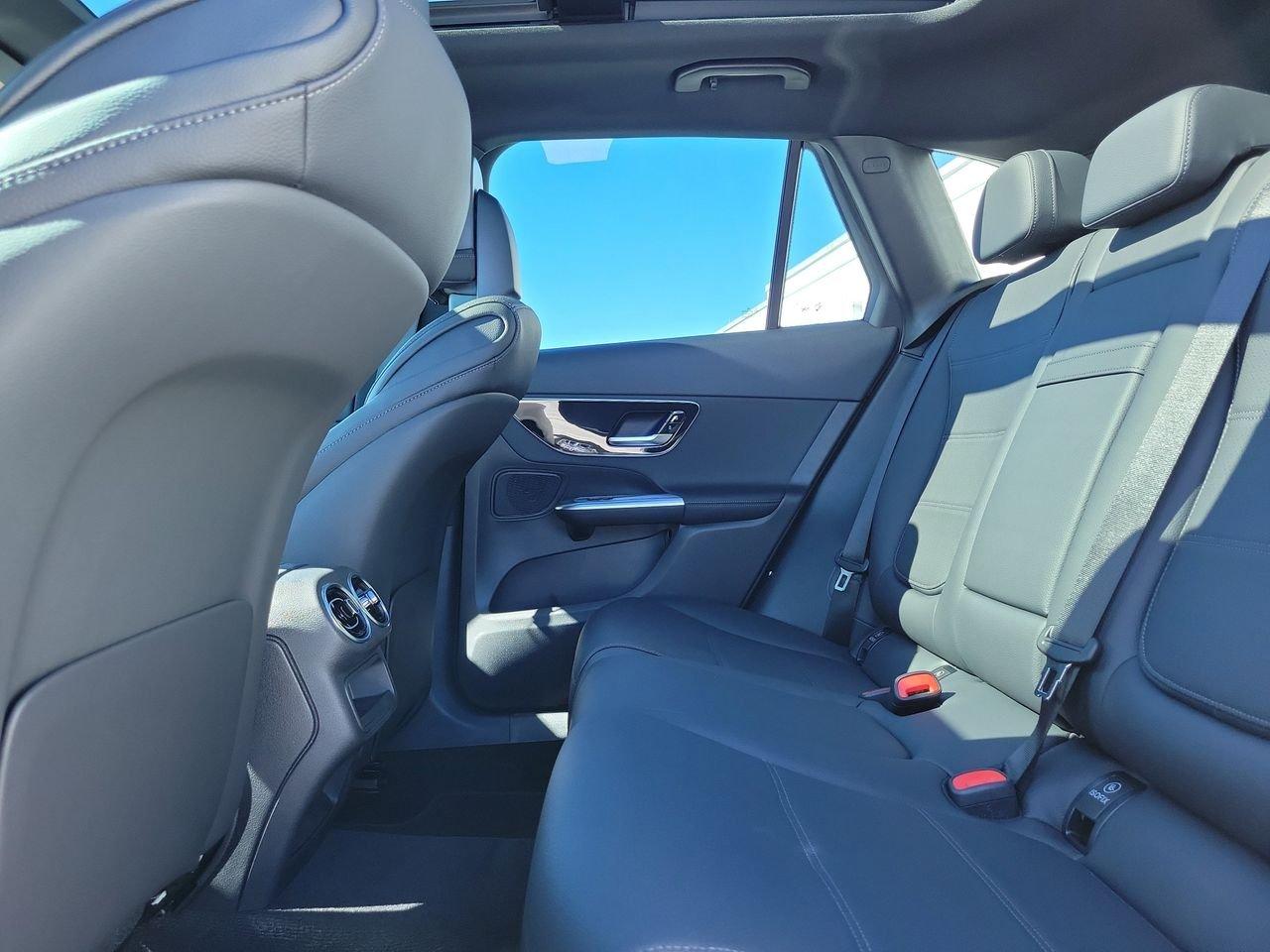 Mercedes-Benz Glc 300 - Thumbnail 12