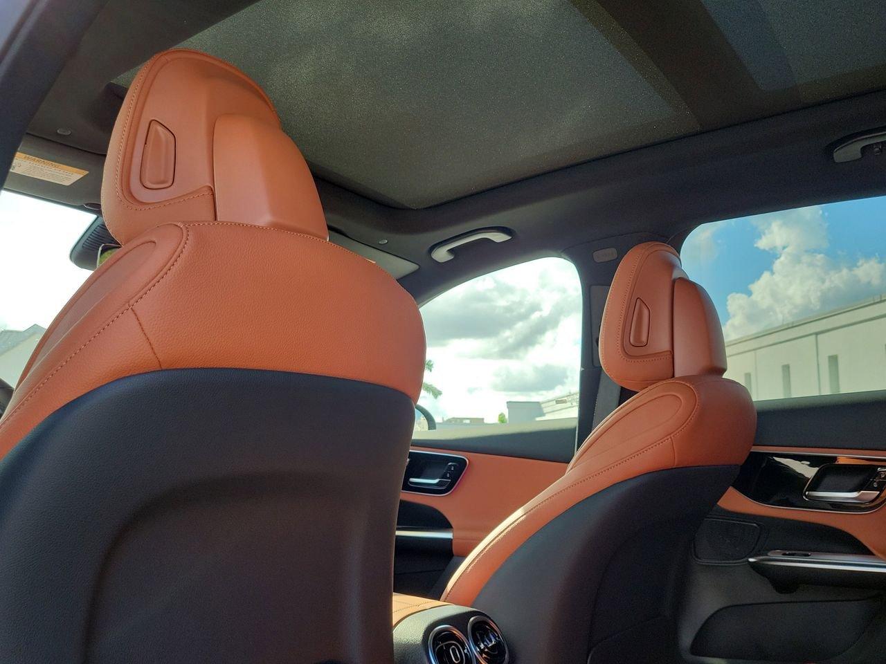 Mercedes-Benz Glc 300 - Thumbnail 11