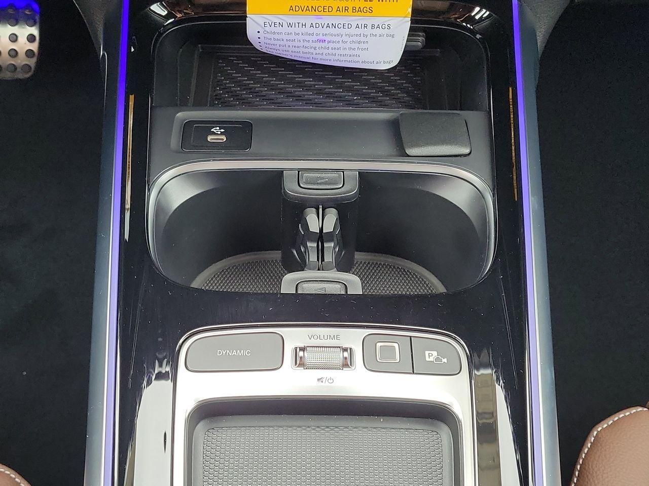 Mercedes-Benz Glb 250 - Thumbnail 20