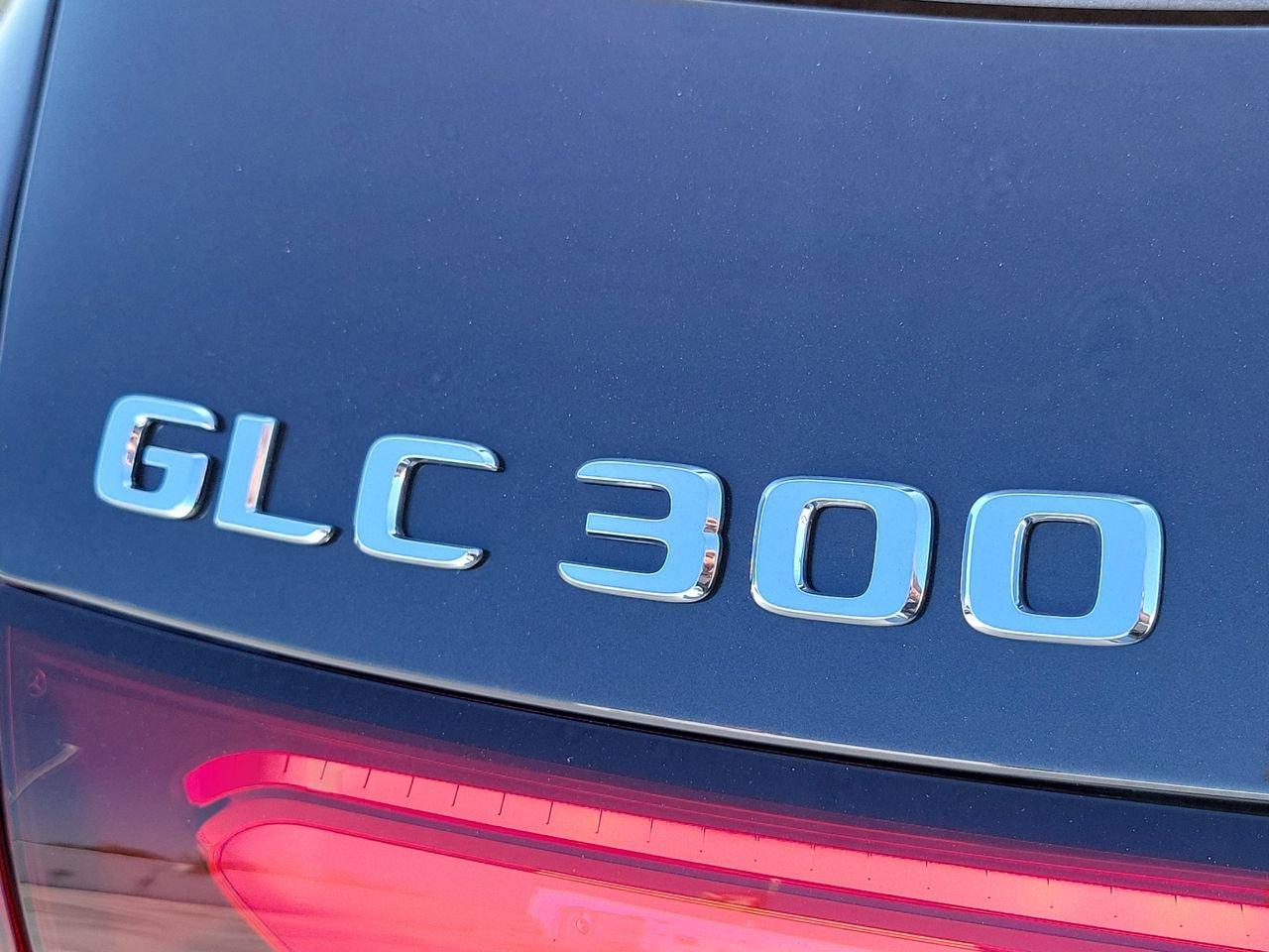 Mercedes-Benz Glc 300 - Thumbnail 8