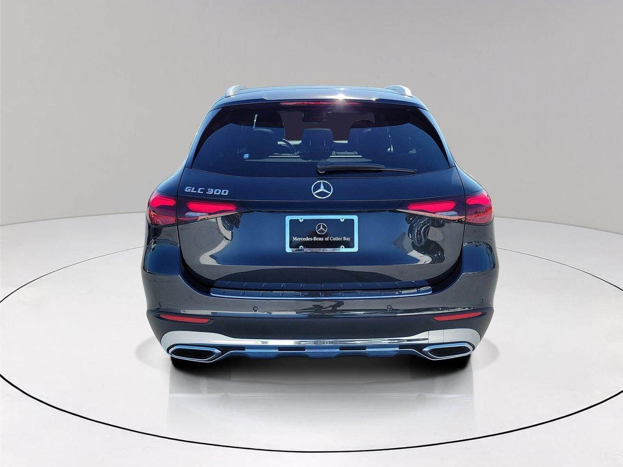 Mercedes-Benz Glc 300 - Thumbnail 6