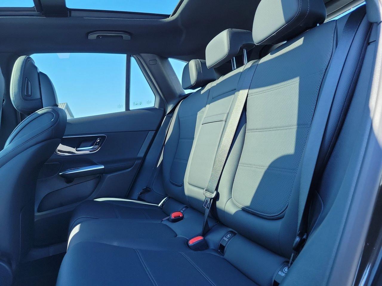 Mercedes-Benz Glc 300 - Thumbnail 11