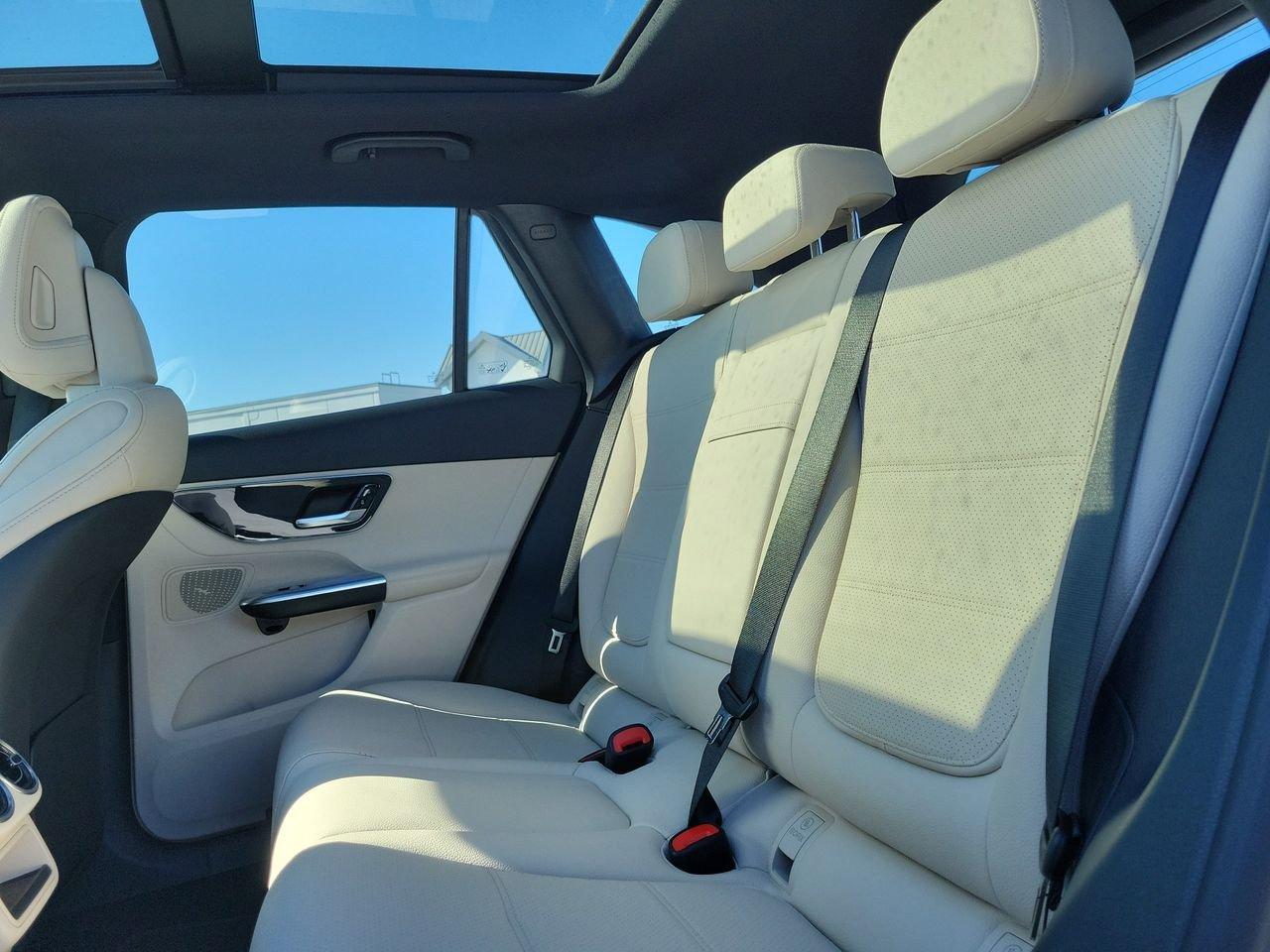 Mercedes-Benz Glc 300 - Thumbnail 11