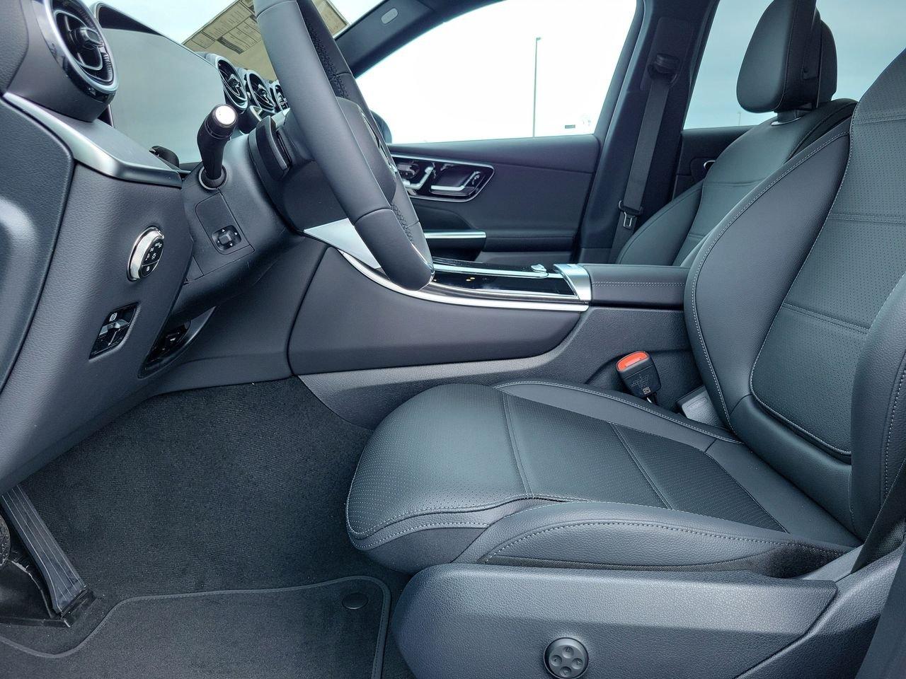 Mercedes-Benz Glc 300 - Thumbnail 20