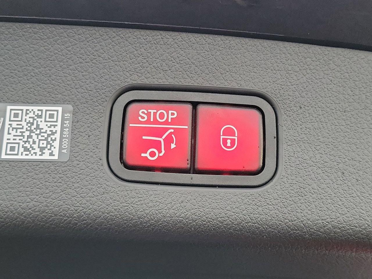 Mercedes-Benz Glc 300 - Thumbnail 10