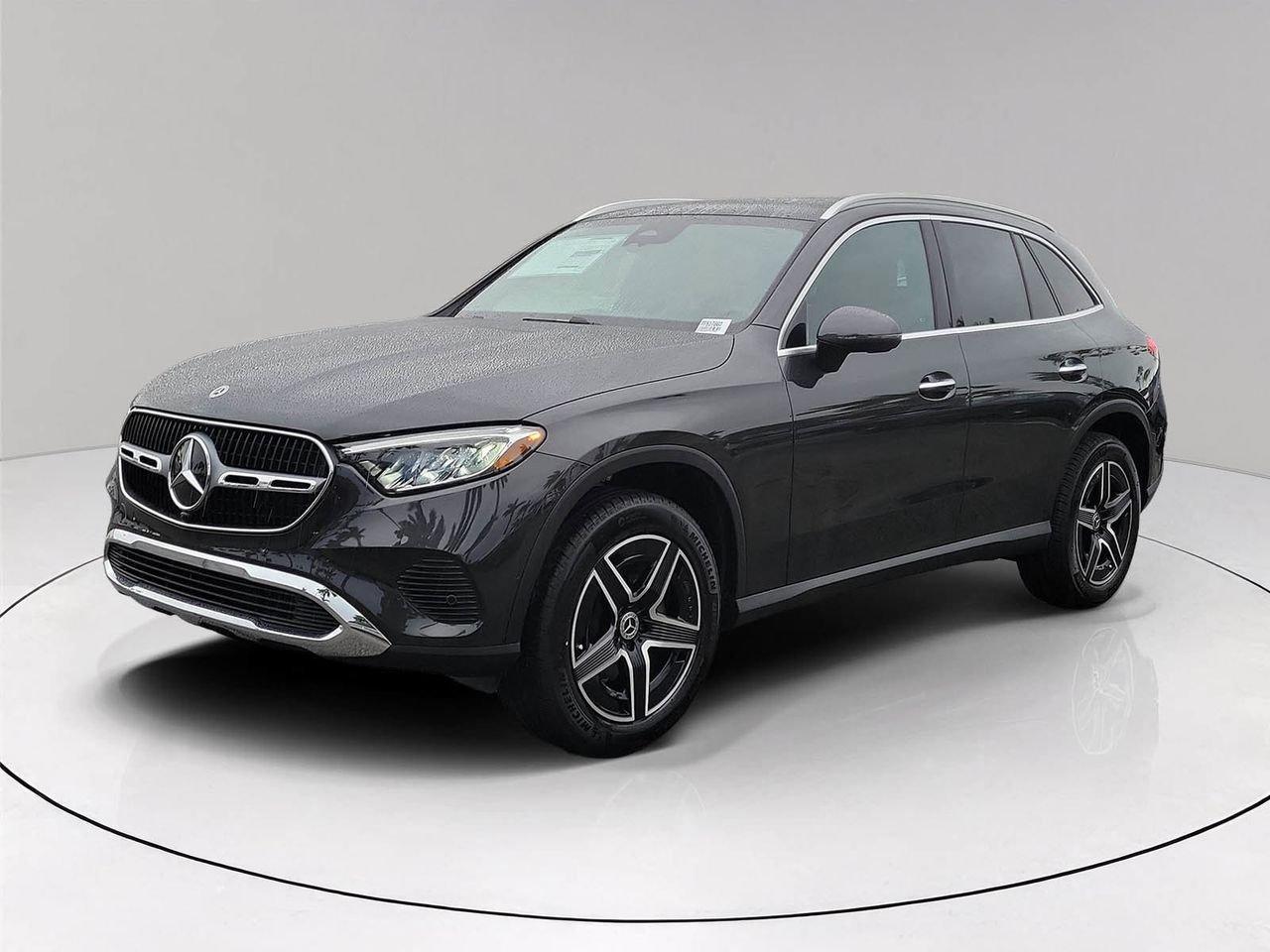 Mercedes-Benz Glc 300 - Thumbnail 4