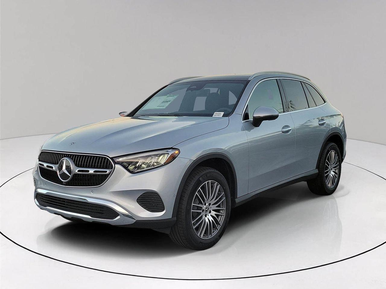 Mercedes-Benz Glc 300 - Thumbnail 4