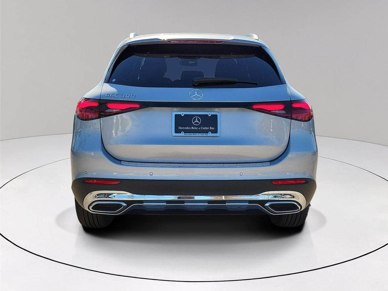 Mercedes-Benz Glc 300 - Thumbnail 6