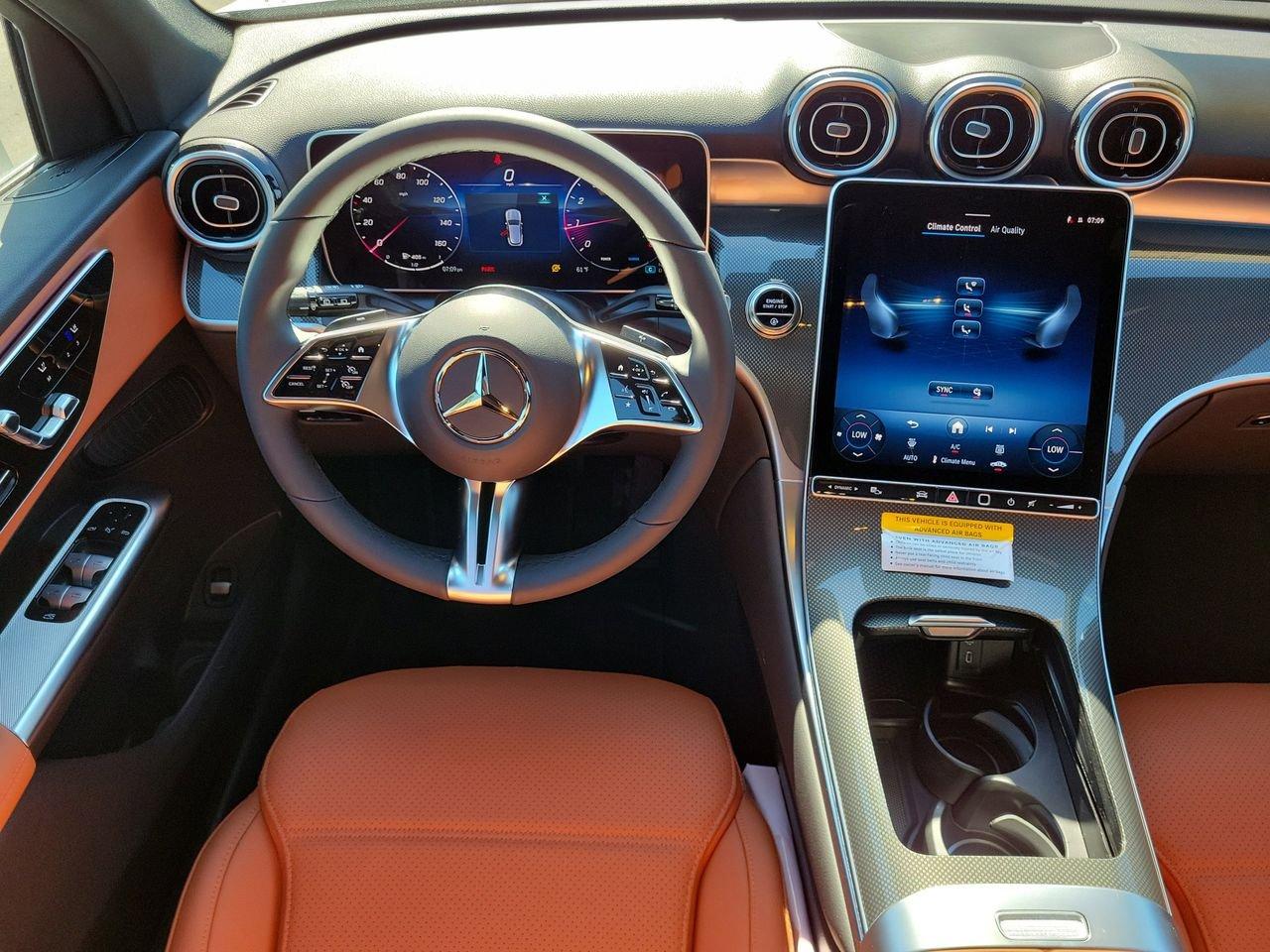 Mercedes-Benz Glc 300 - Thumbnail 16