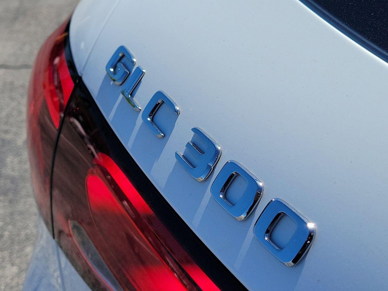 Mercedes-Benz Glc 300 - Thumbnail 10