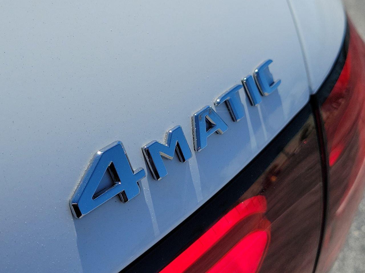 Mercedes-Benz Glc 300 - Thumbnail 9