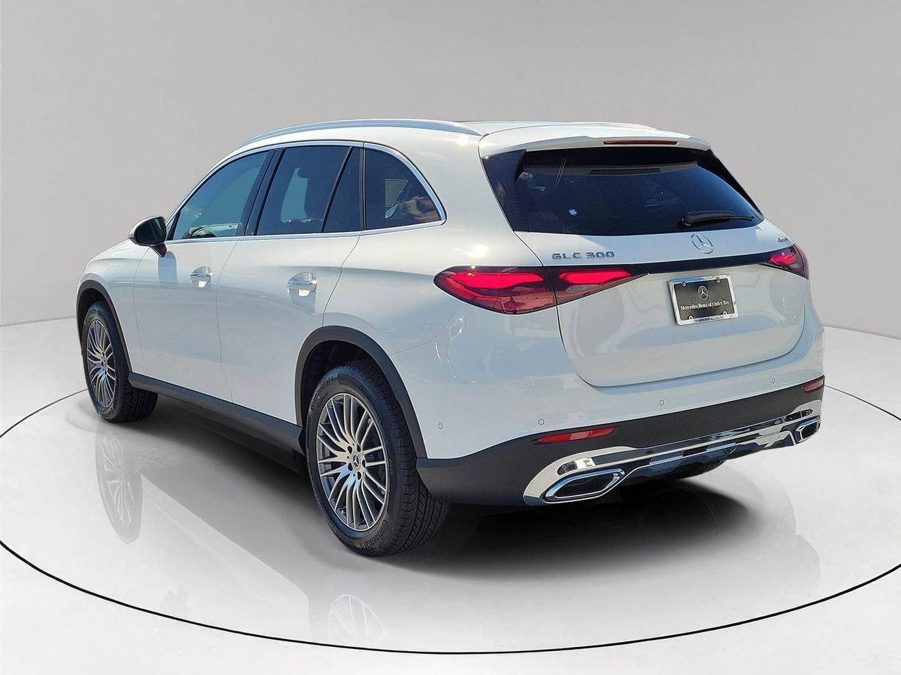 Mercedes-Benz Glc 300 - Thumbnail 5