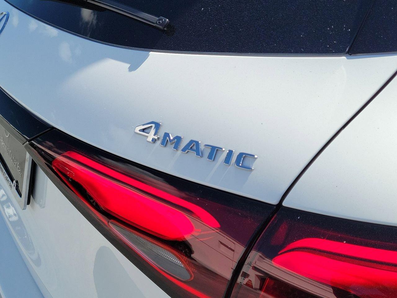 Mercedes-Benz Glc 300 - Thumbnail 8