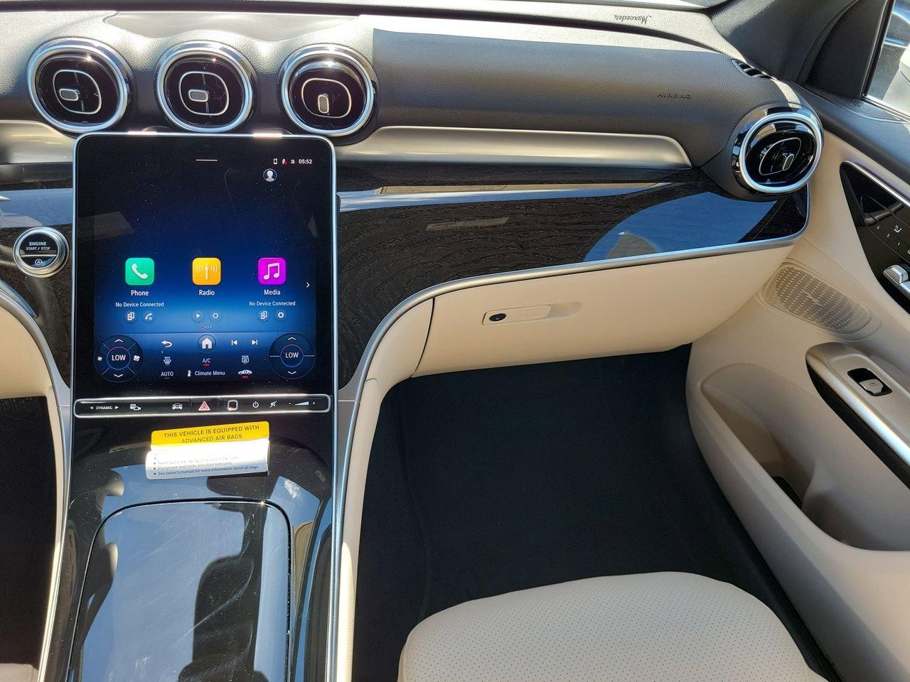 Mercedes-Benz Glc 300 - Thumbnail 16